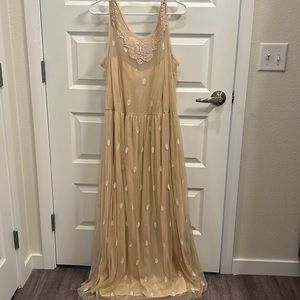 Plus-size maxi dress!